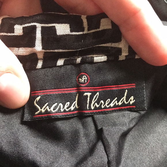 SACRED THREADS 2 tiered multi patterned tapestry skirt Size M/L Brand New - Picture 9 of 11